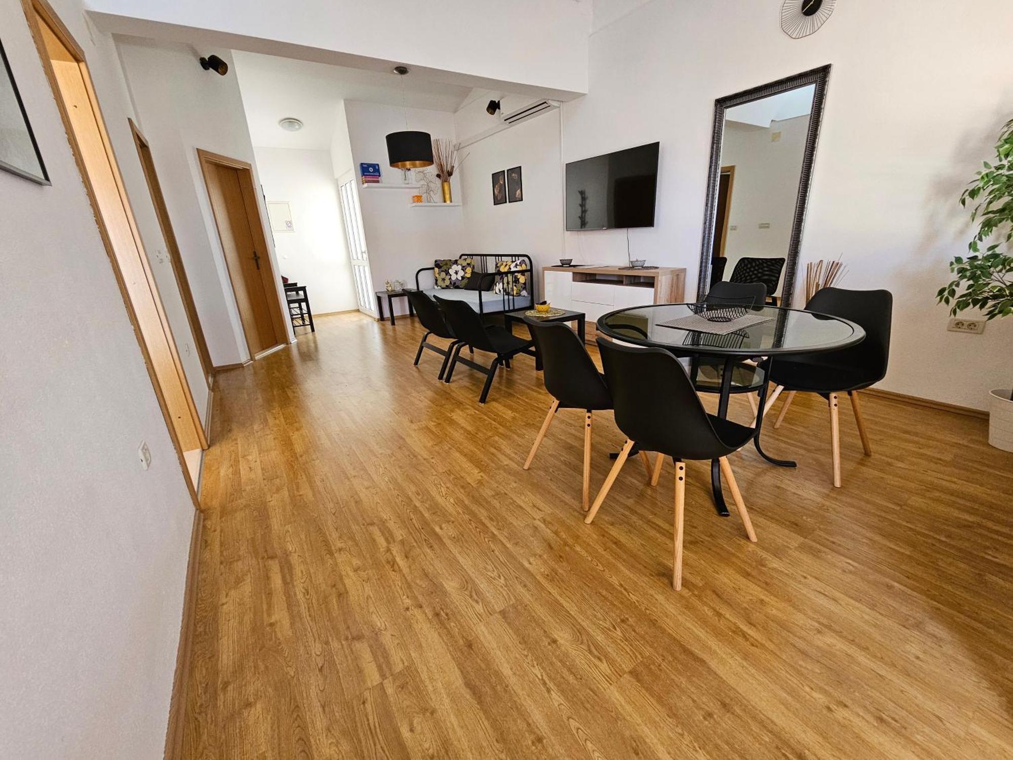Apartmani Nikmar Makarska Exterior foto