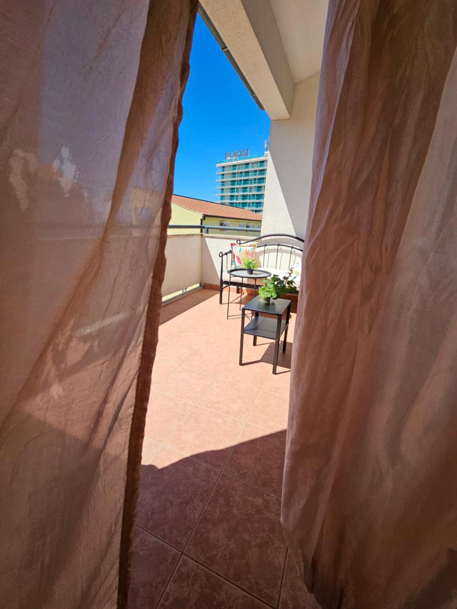 Apartmani Nikmar Makarska Exterior foto